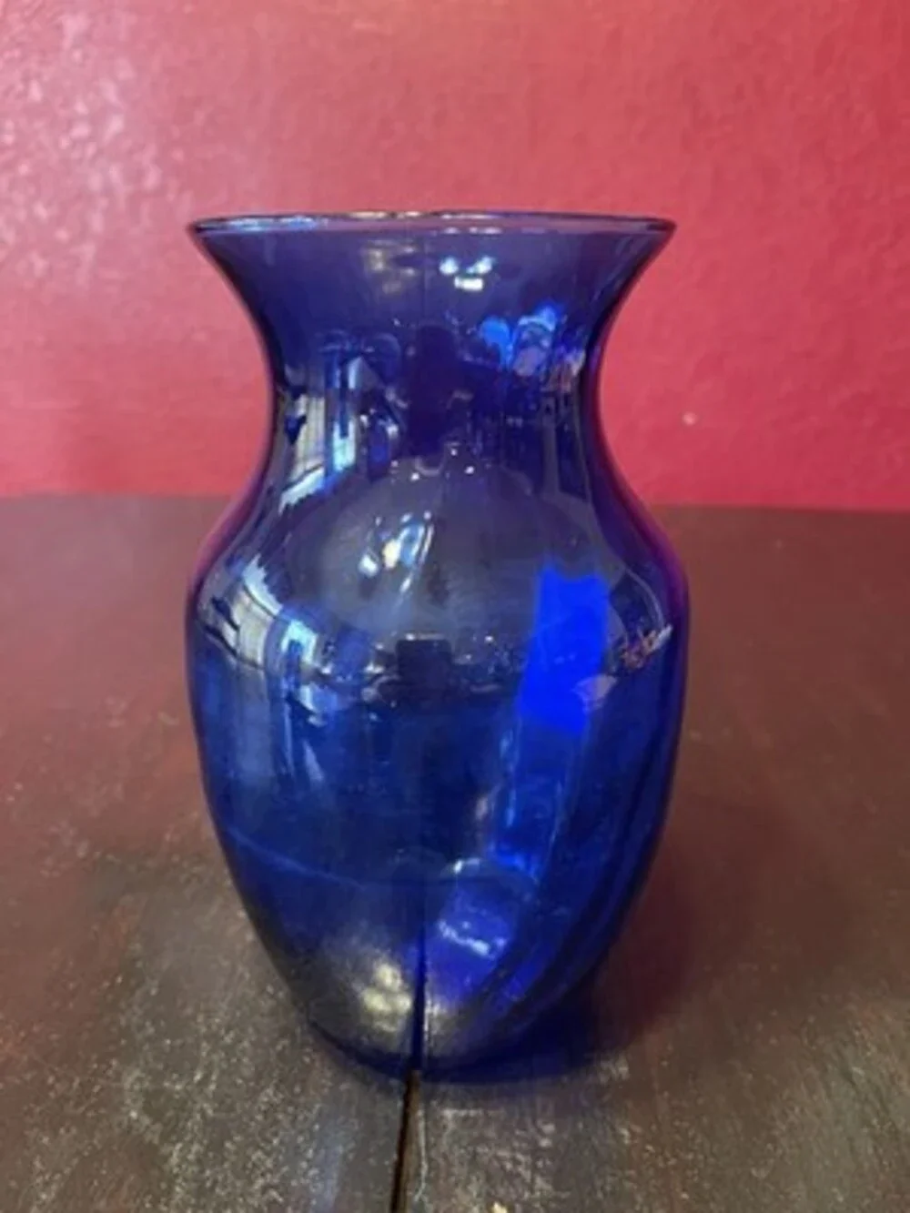 INDIANA GLASS 8 INCH COBALT BLUE VASE ITEM 1282 MADE IN USA